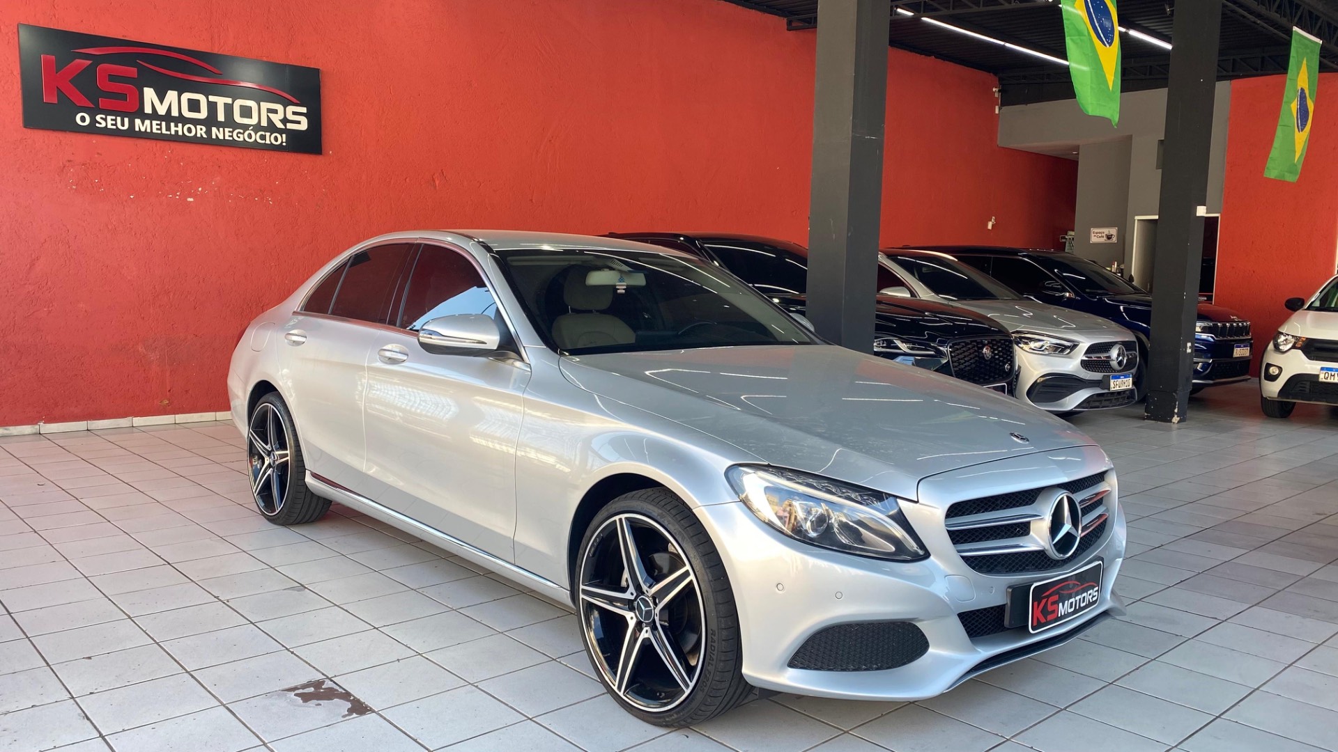 MERCEDES-BENZ C 180