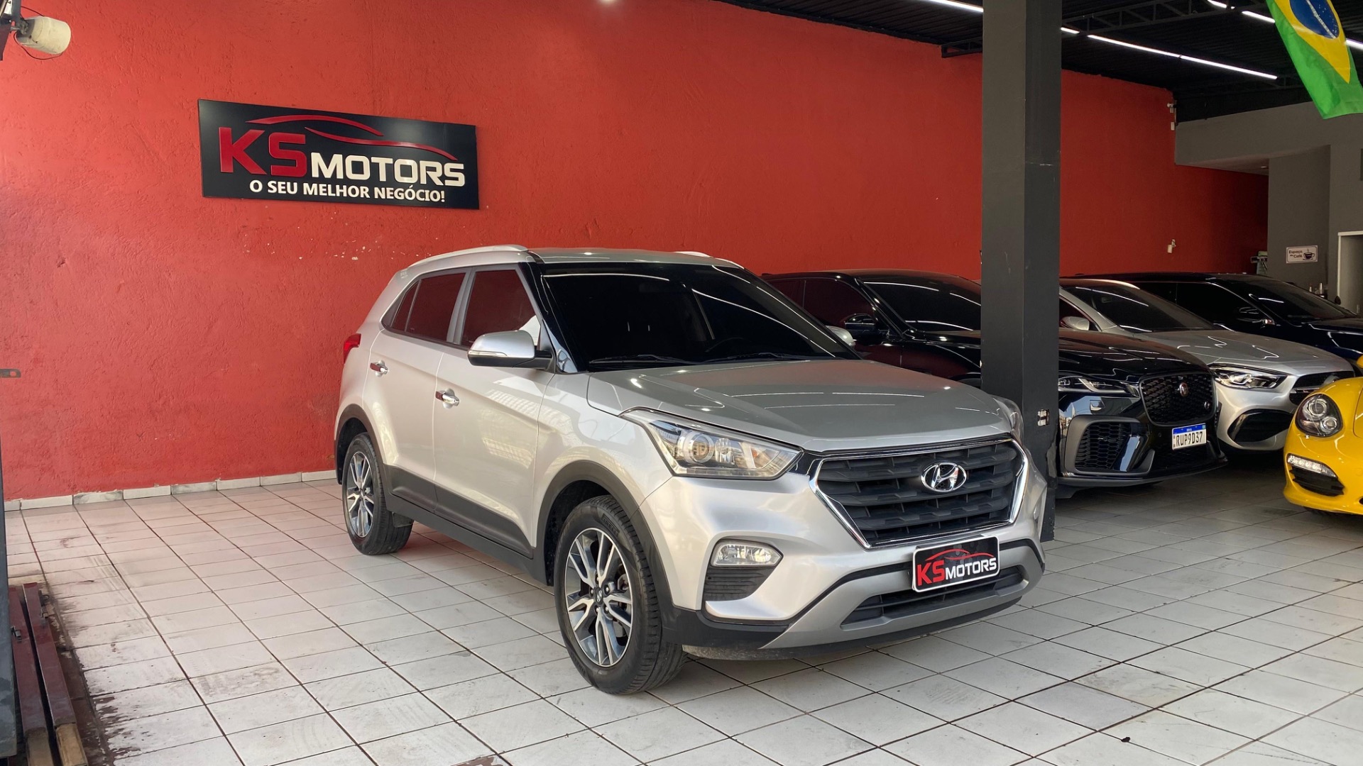 HYUNDAI CRETA