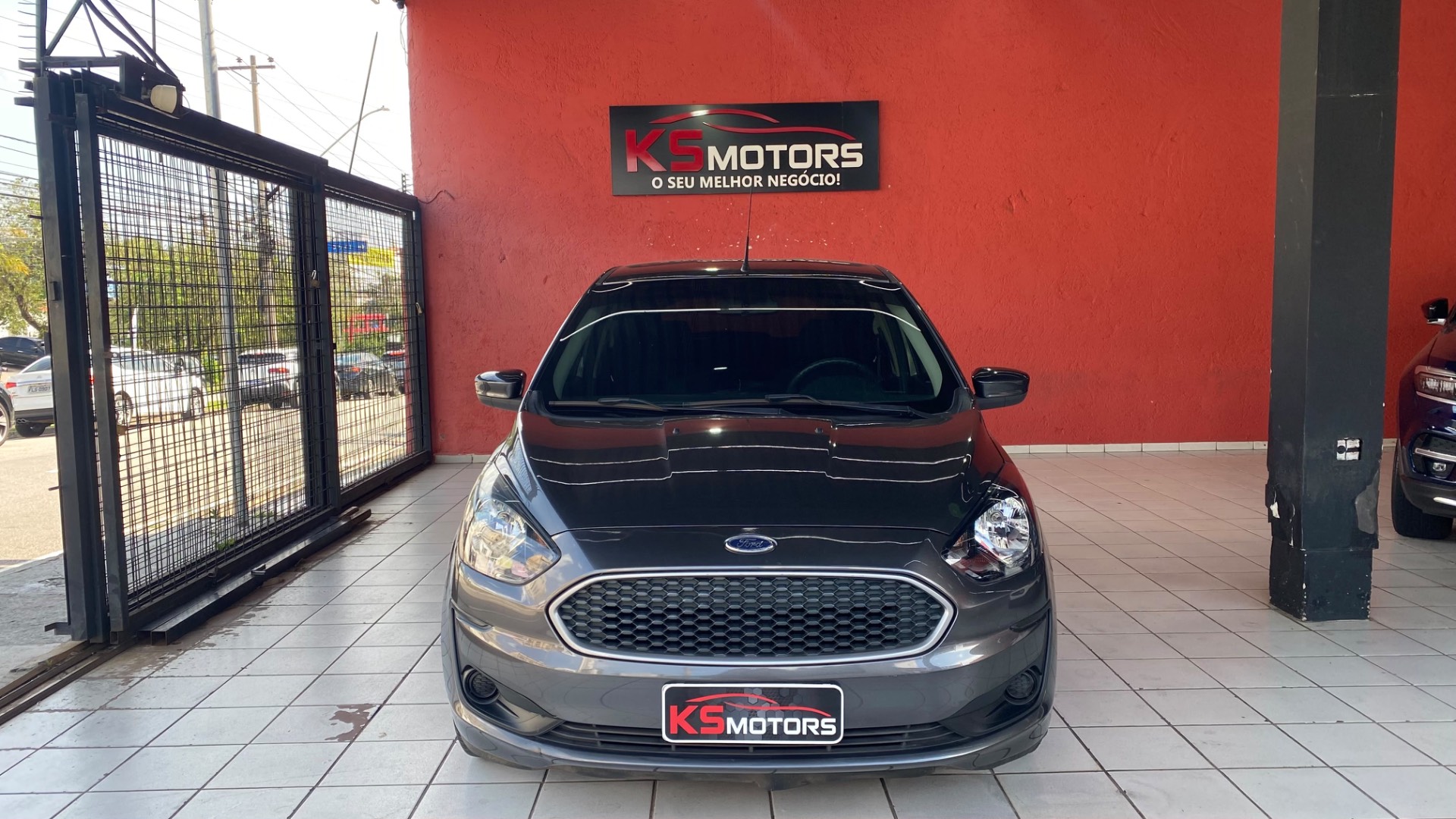 FORD KA