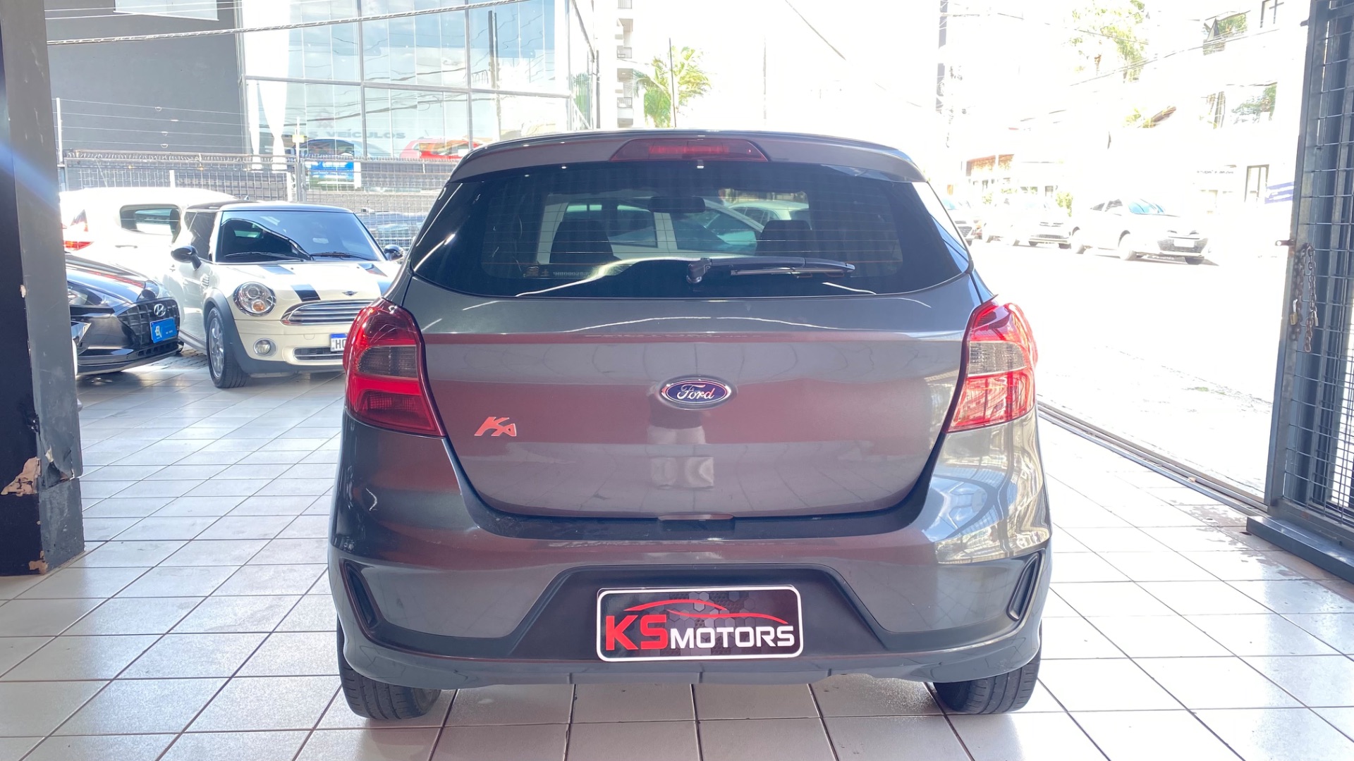 FORD KA