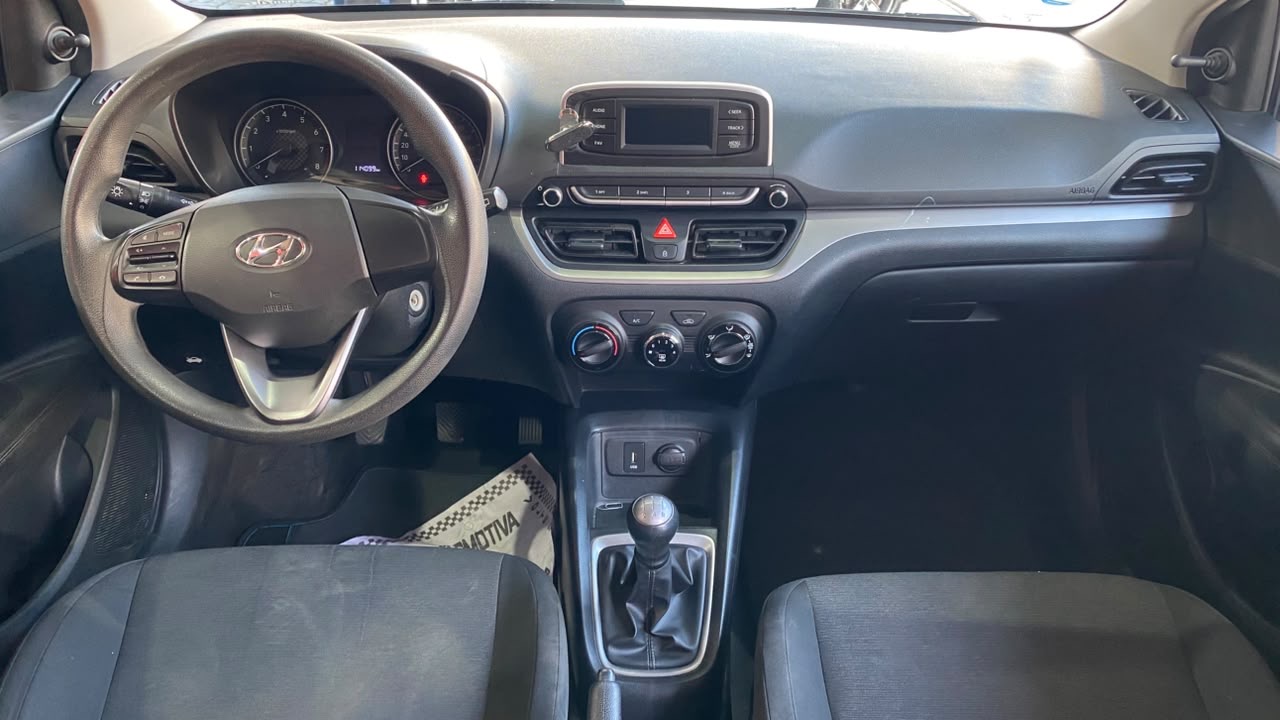 HYUNDAI HB20