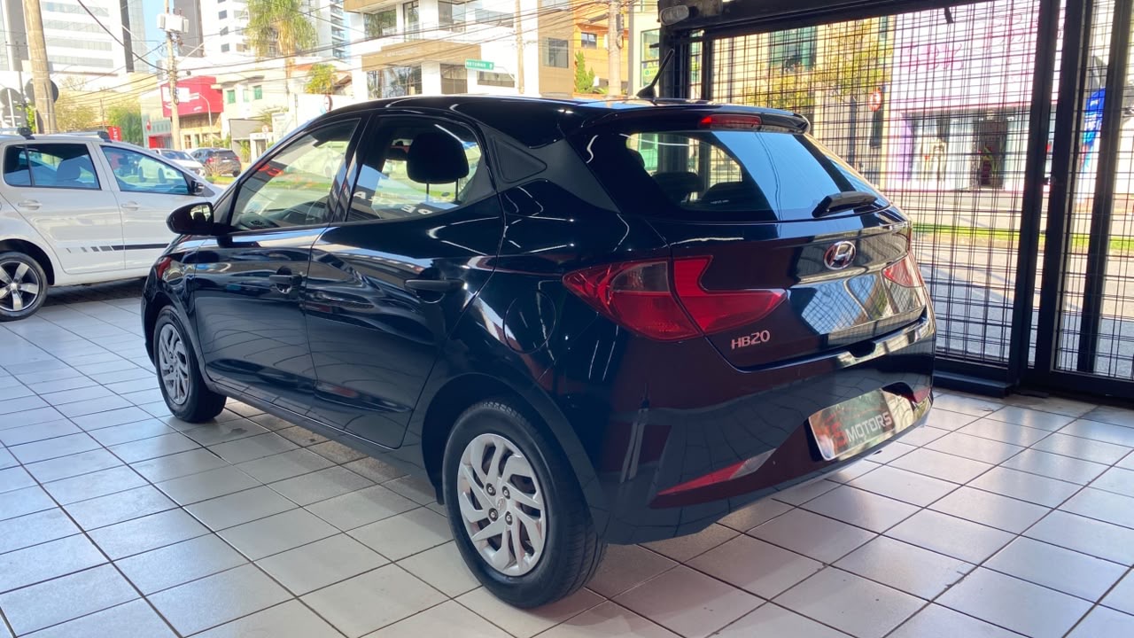 HYUNDAI HB20