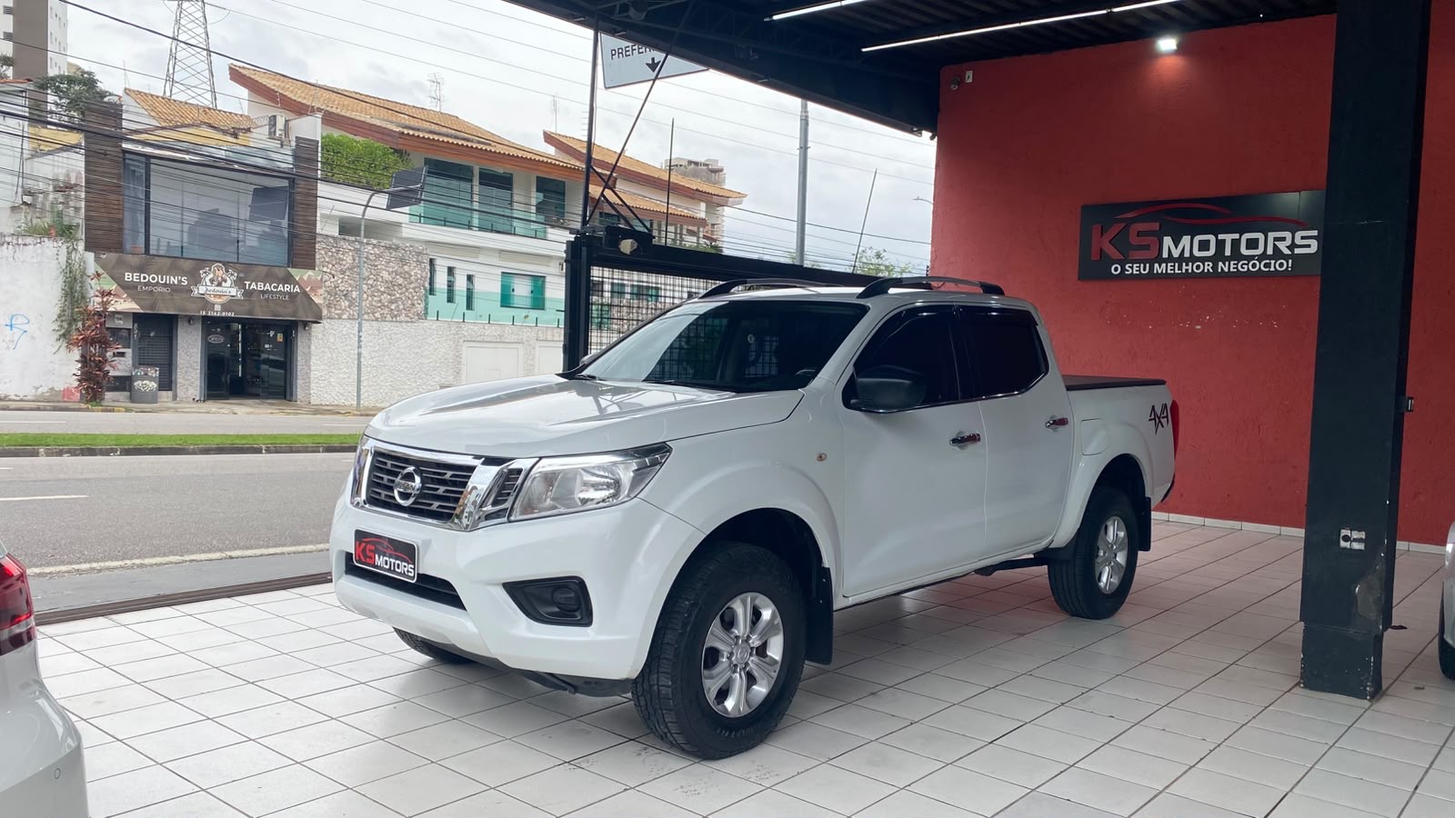 NISSAN FRONTIER