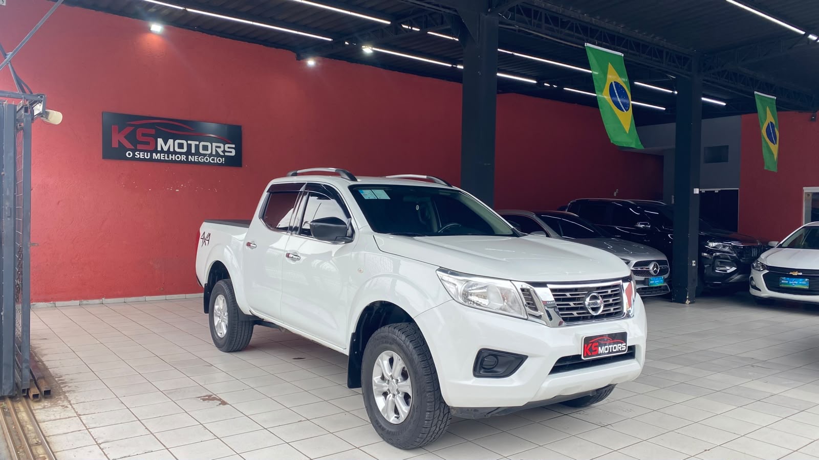 NISSAN FRONTIER