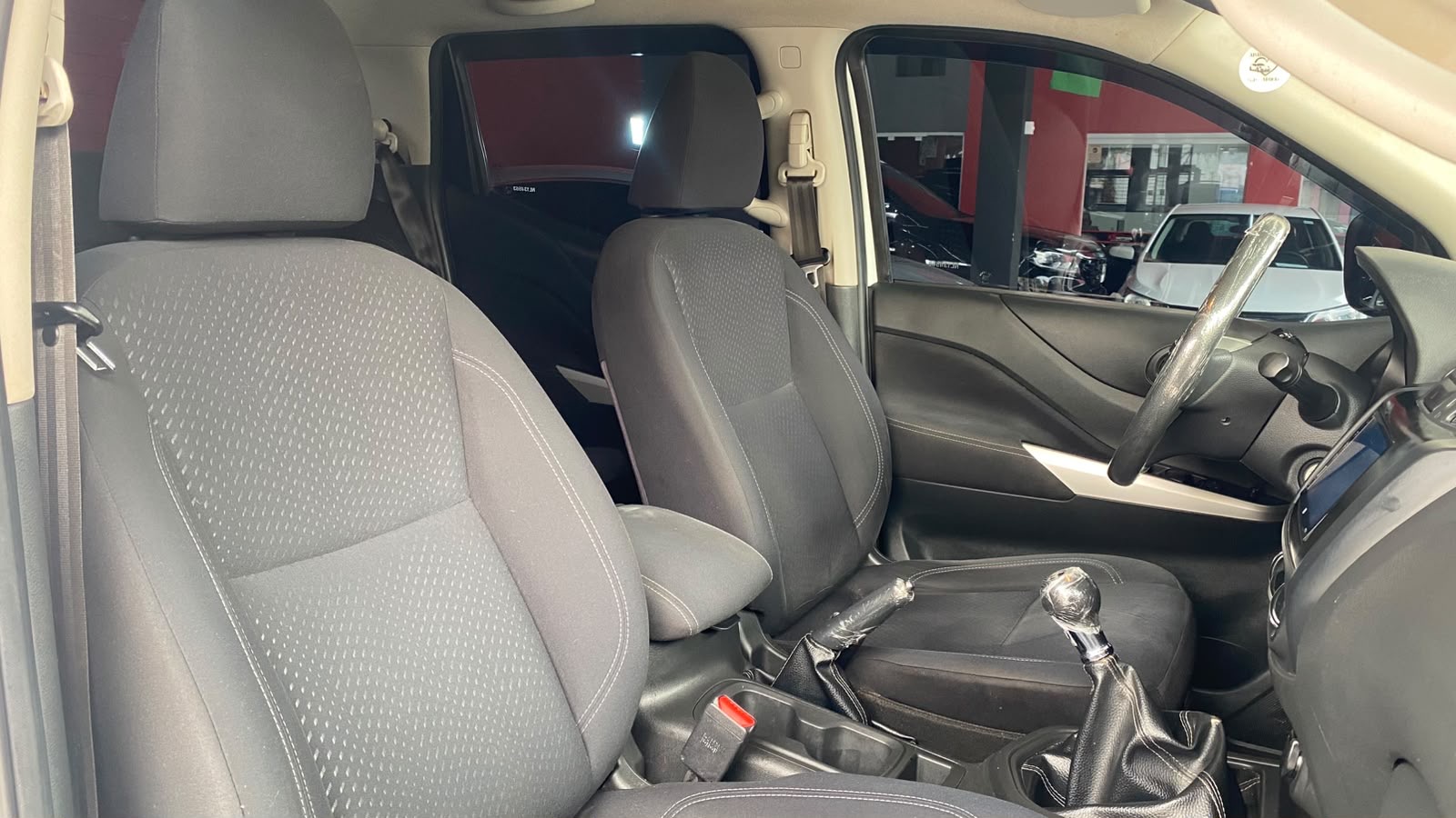 NISSAN FRONTIER