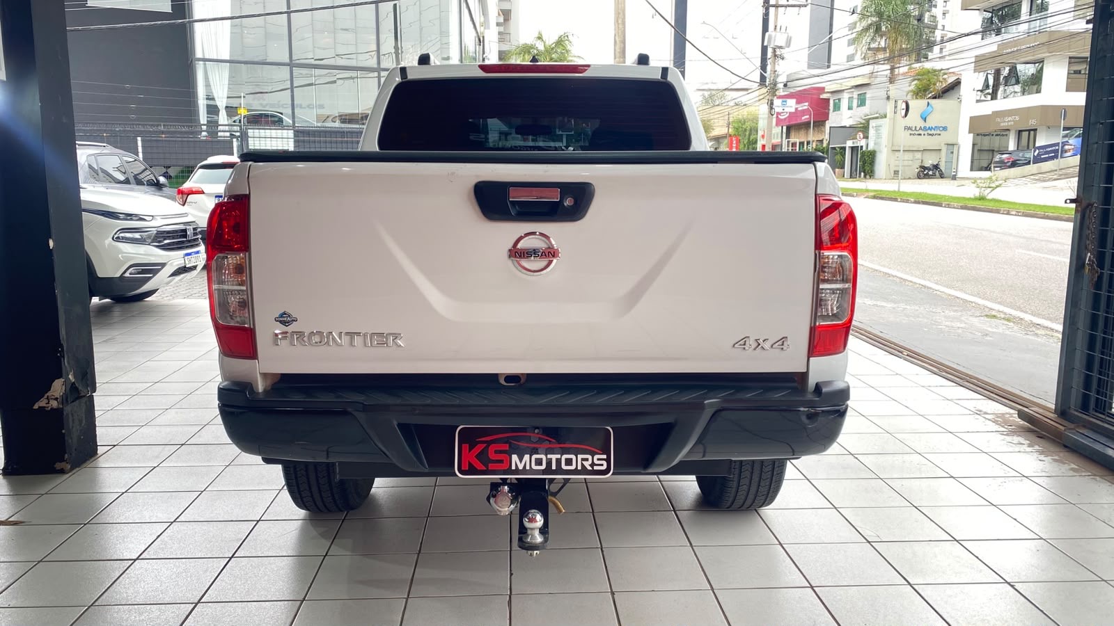 NISSAN FRONTIER
