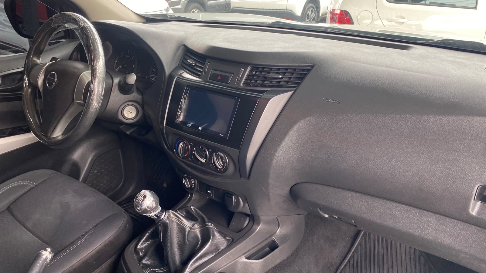 NISSAN FRONTIER