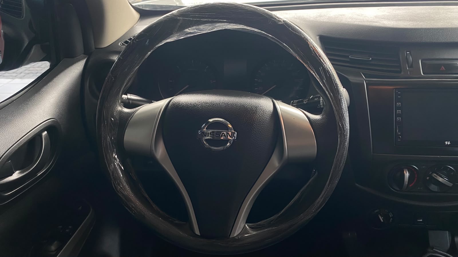 NISSAN FRONTIER