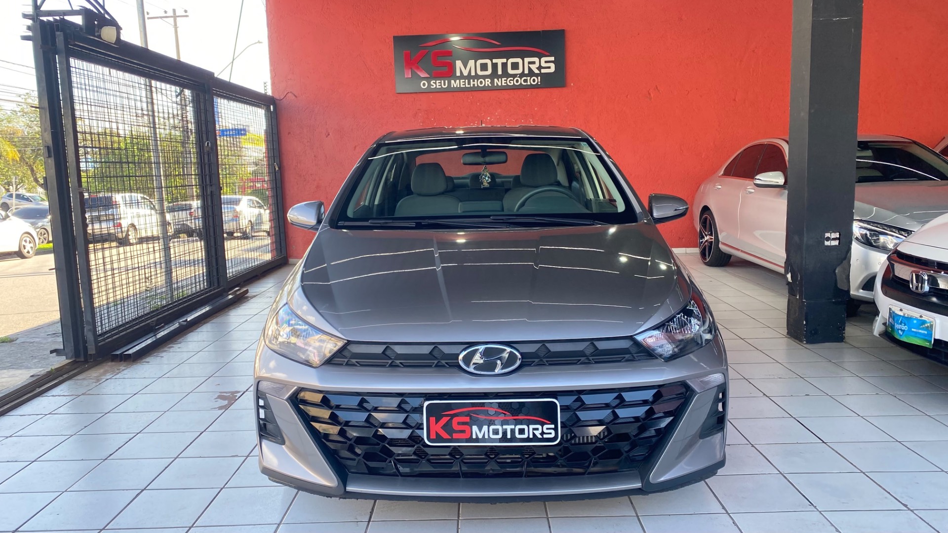 HYUNDAI HB20S