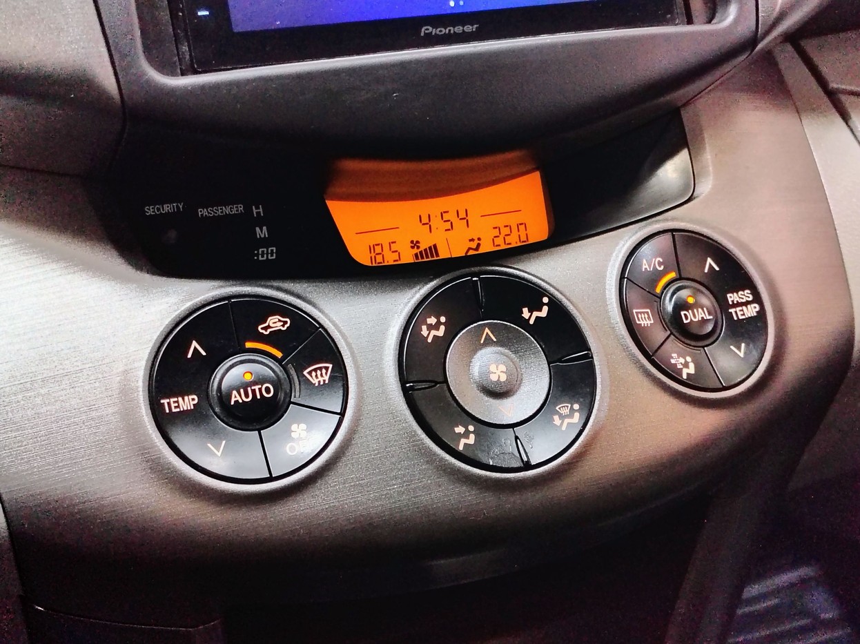 TOYOTA RAV4 2.4 4X2 16V