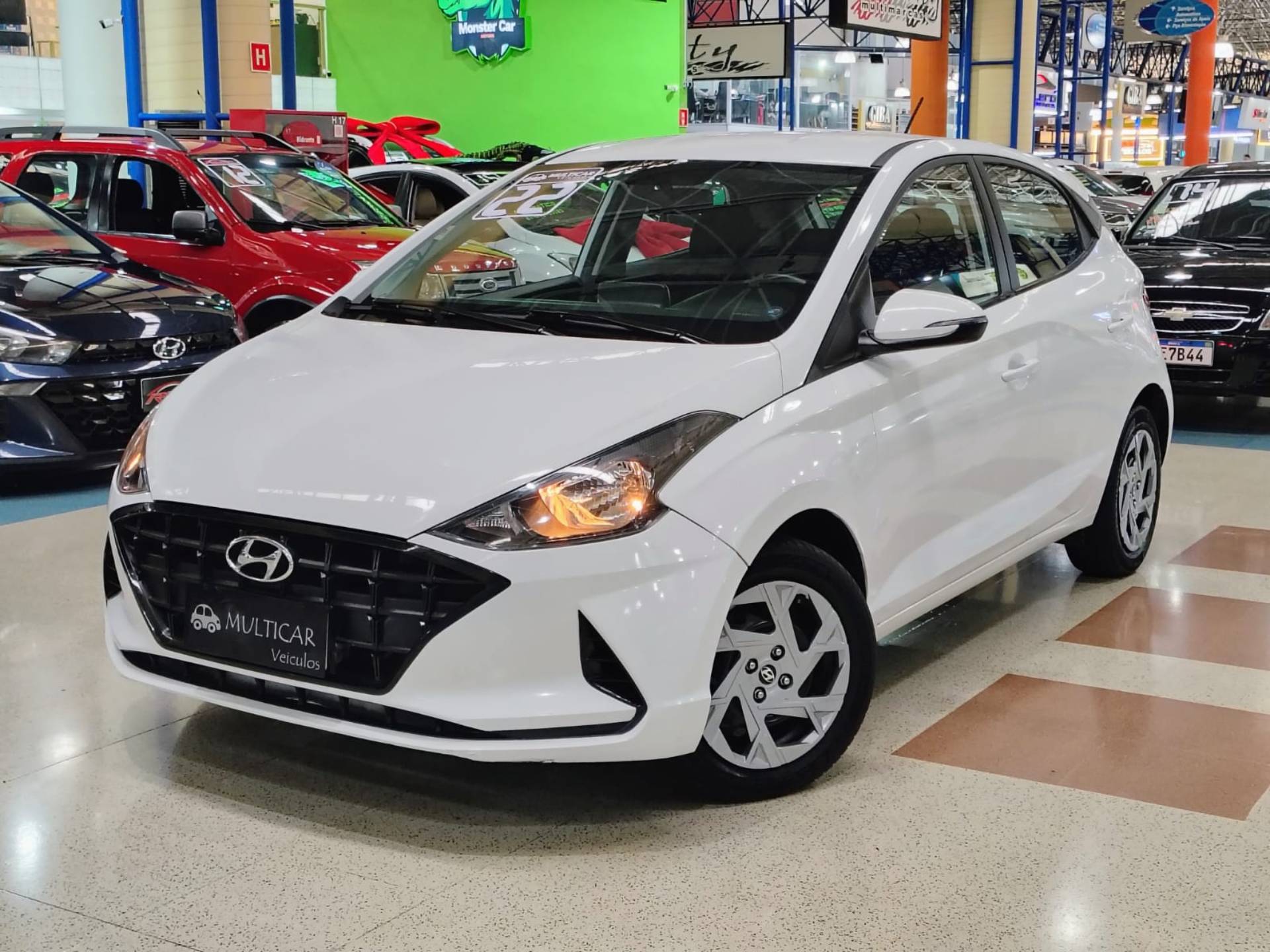 HYUNDAI HB20