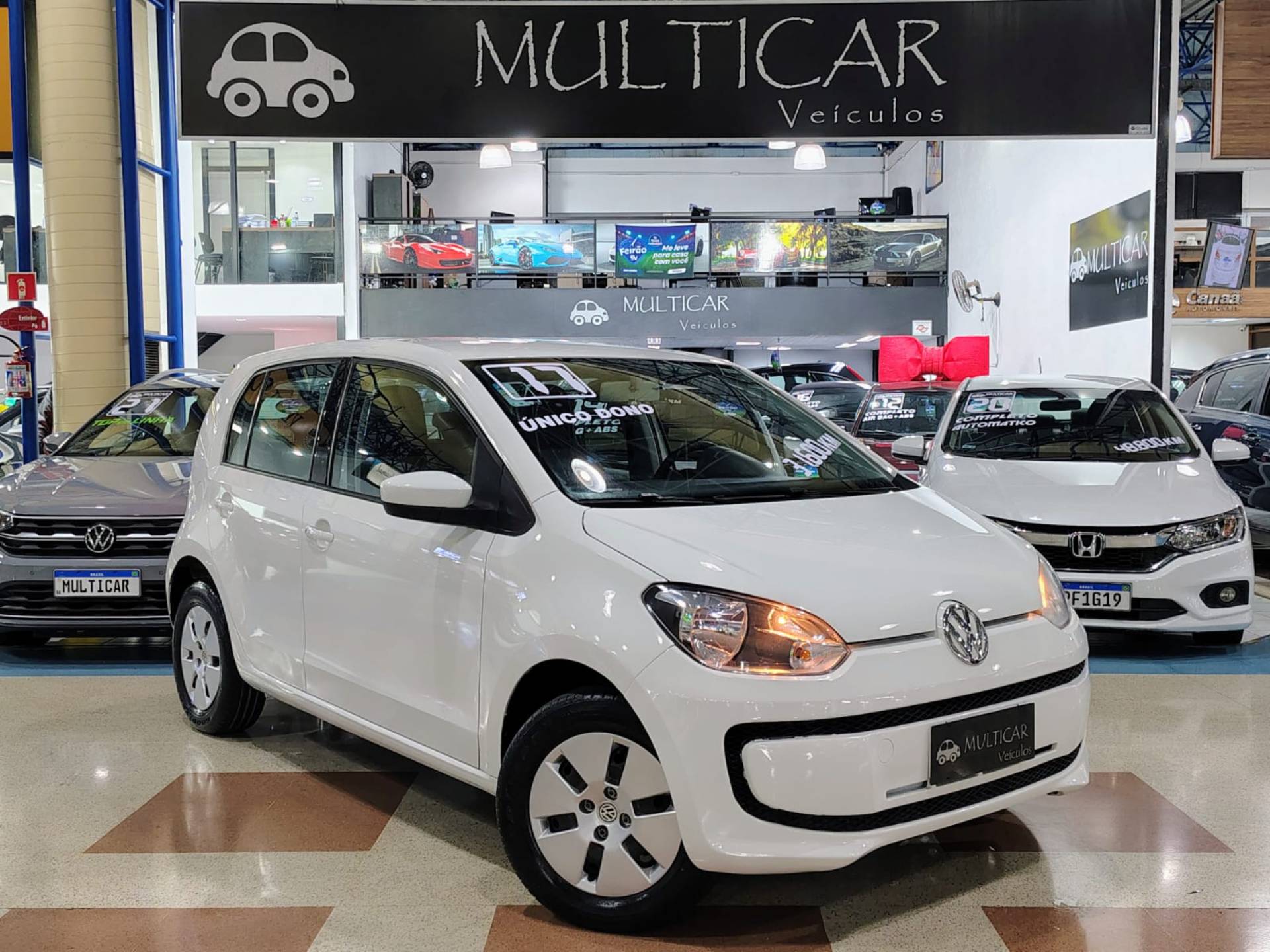 VOLKSWAGEN UP