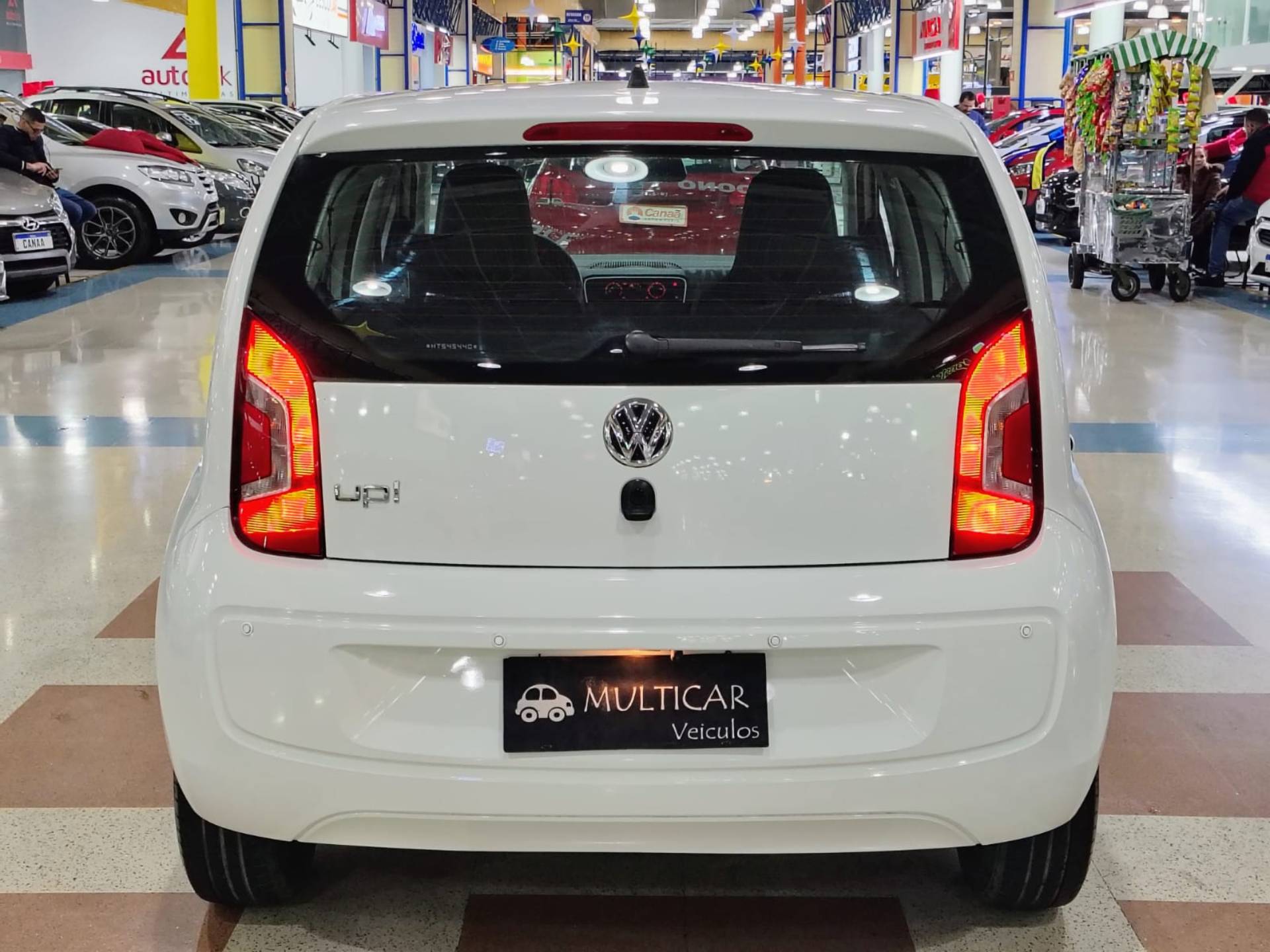 VOLKSWAGEN UP