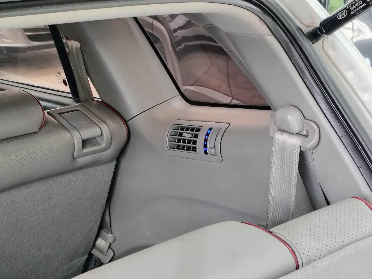 HYUNDAI SANTA FÉ