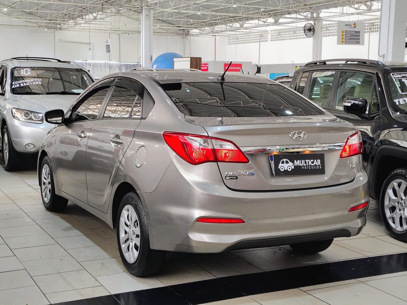 HYUNDAI HB20