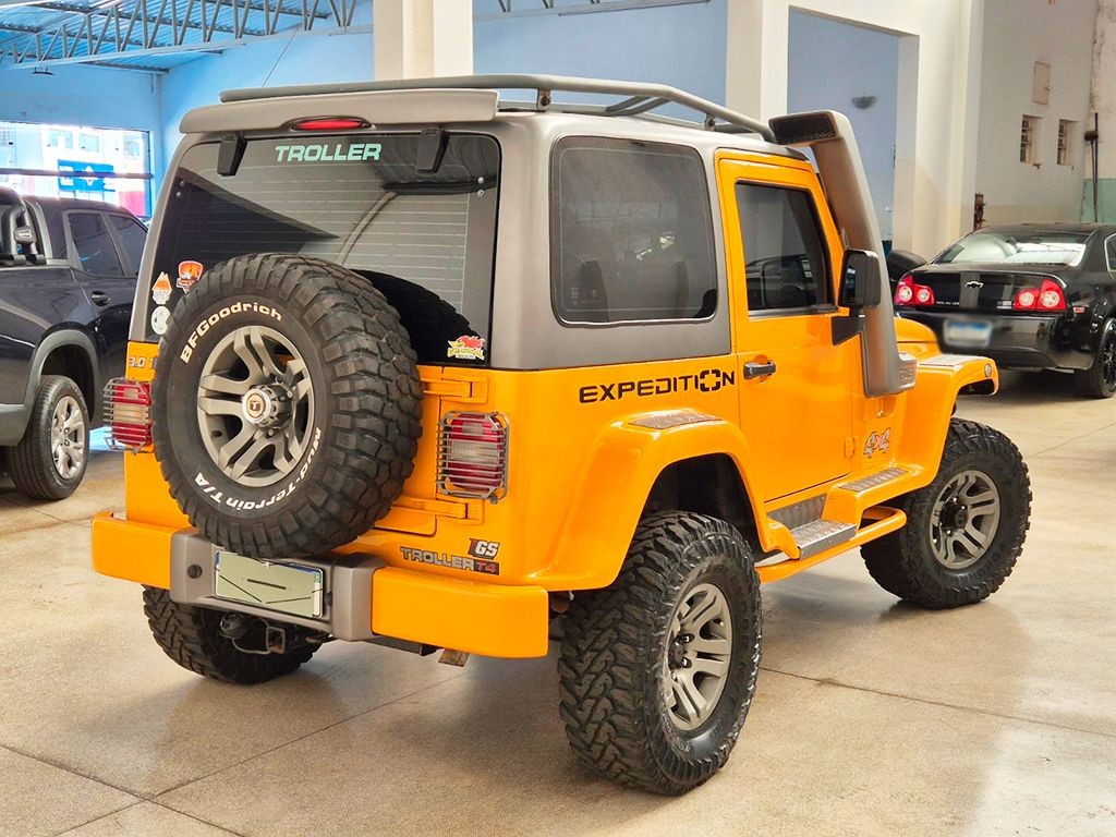 T4 EXPEDITION 3.0 4X4 TETO RIGIDO 4 CILINDROS TURBO ELETRONIC