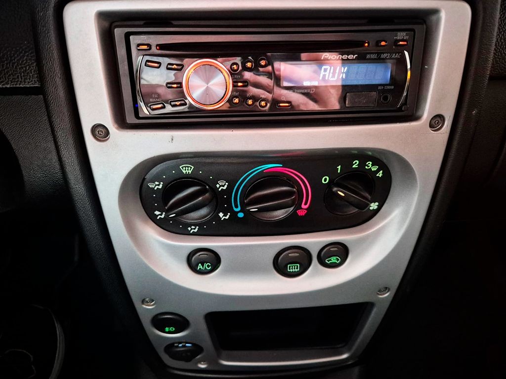 T4 EXPEDITION 3.0 4X4 TETO RIGIDO 4 CILINDROS TURBO ELETRONIC