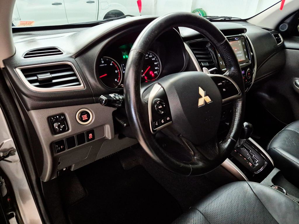 L200 TRITON 2.4 16V TURBO SPORT HPE-S CD 4X4