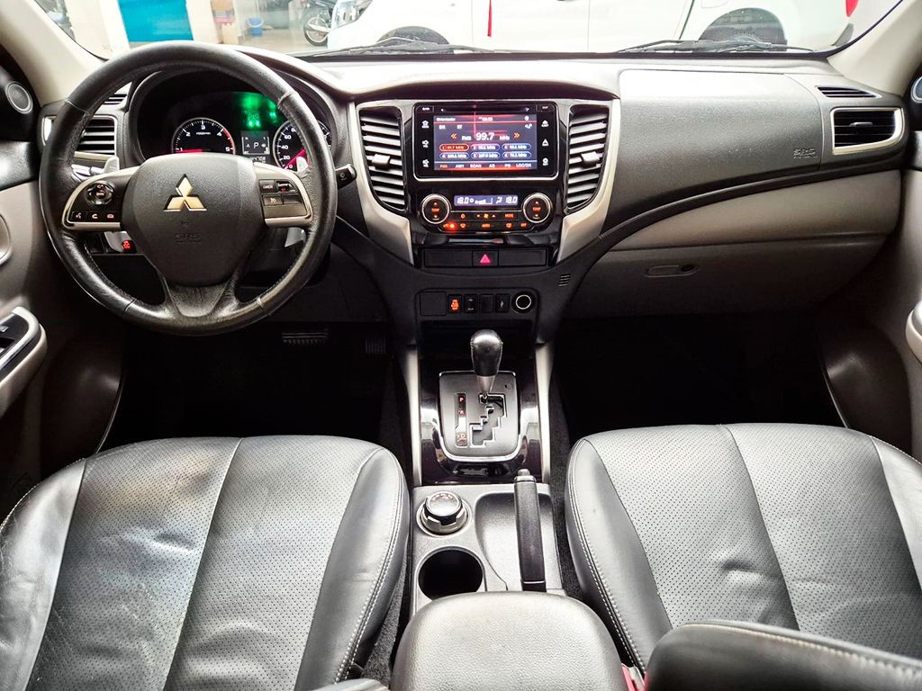 L200 TRITON 2.4 16V TURBO SPORT HPE-S CD 4X4