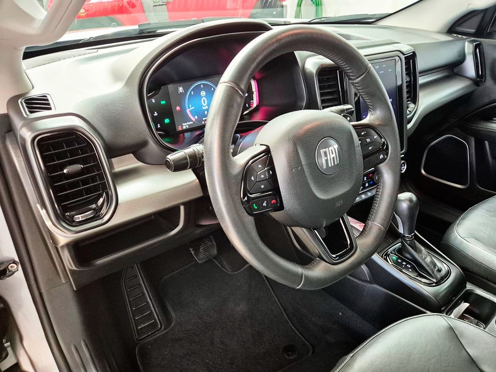 TORO 2.0 16V TURBO VOLCANO 4WD AT9