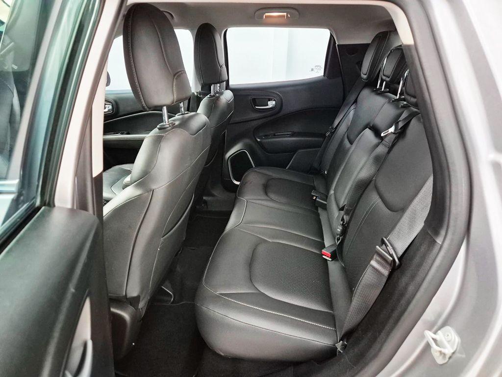 TORO 2.0 16V TURBO VOLCANO 4WD AT9