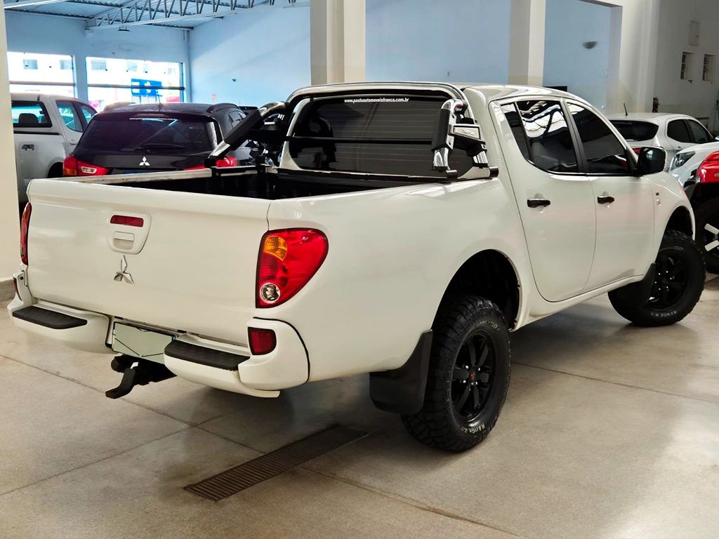 L200 TRITON 3.2 GL 4X4 CD 16V TURBO INTERCOLER