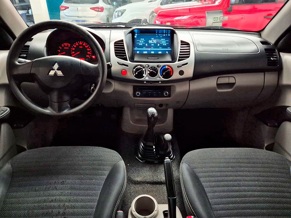 L200 TRITON 3.2 GL 4X4 CD 16V TURBO INTERCOLER