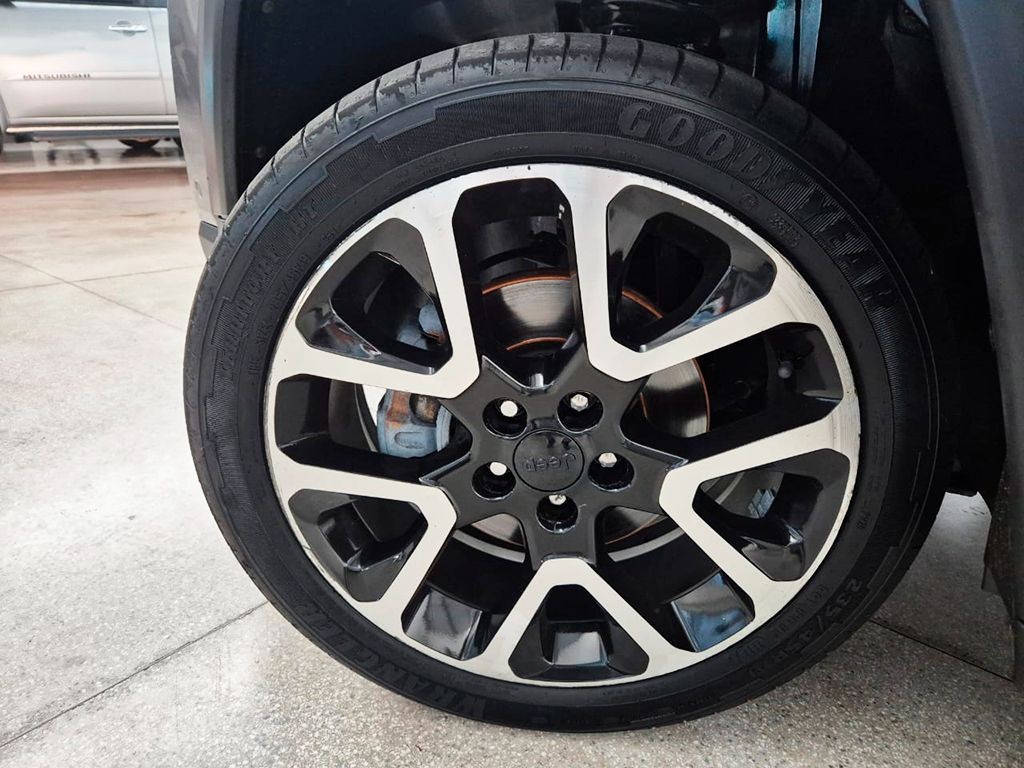 JEEP COMPASS