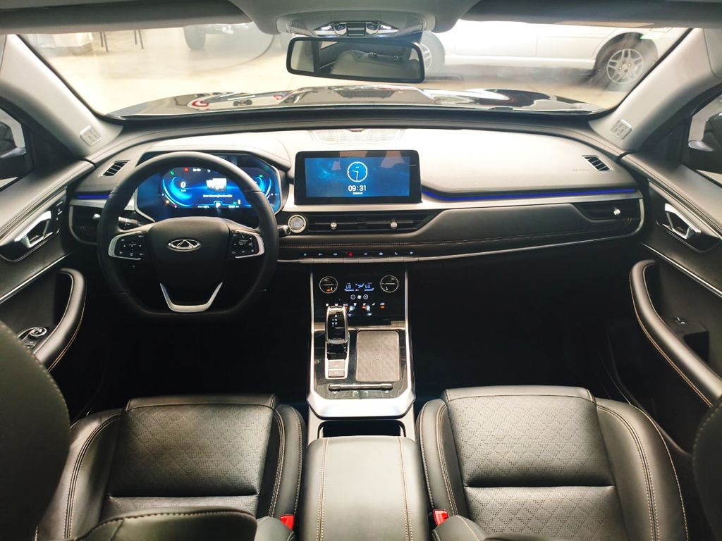 CHERY TIGGO 8