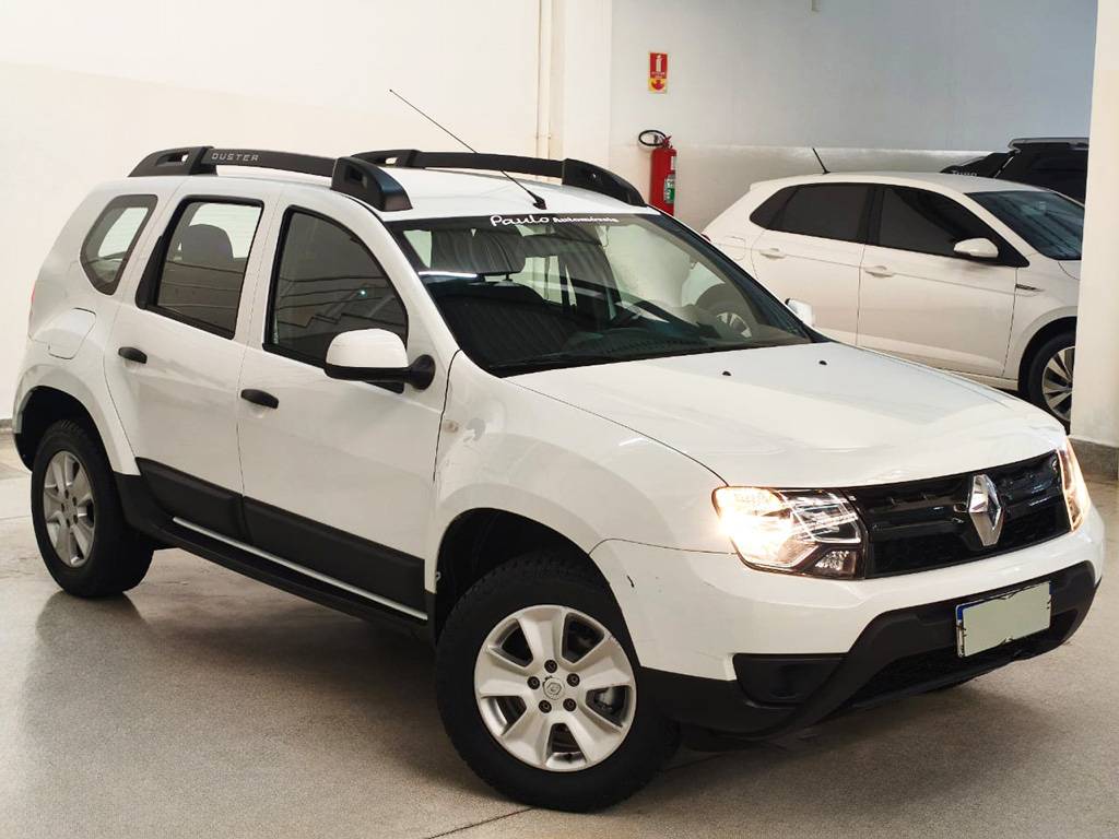 RENAULT DUSTER