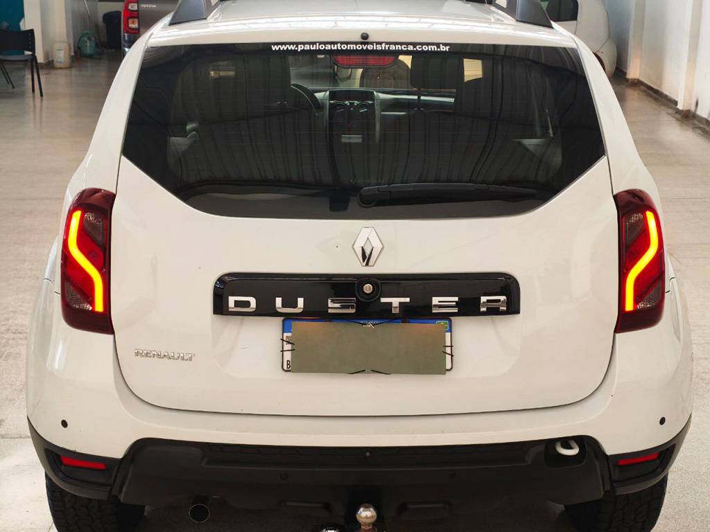 RENAULT DUSTER