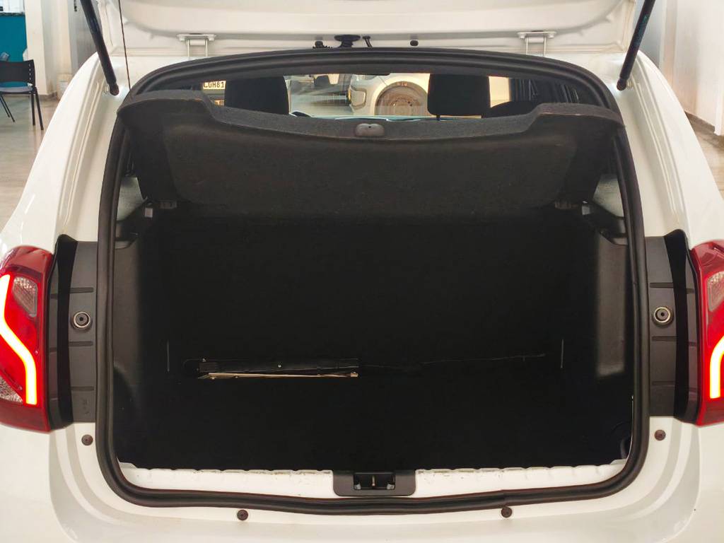RENAULT DUSTER