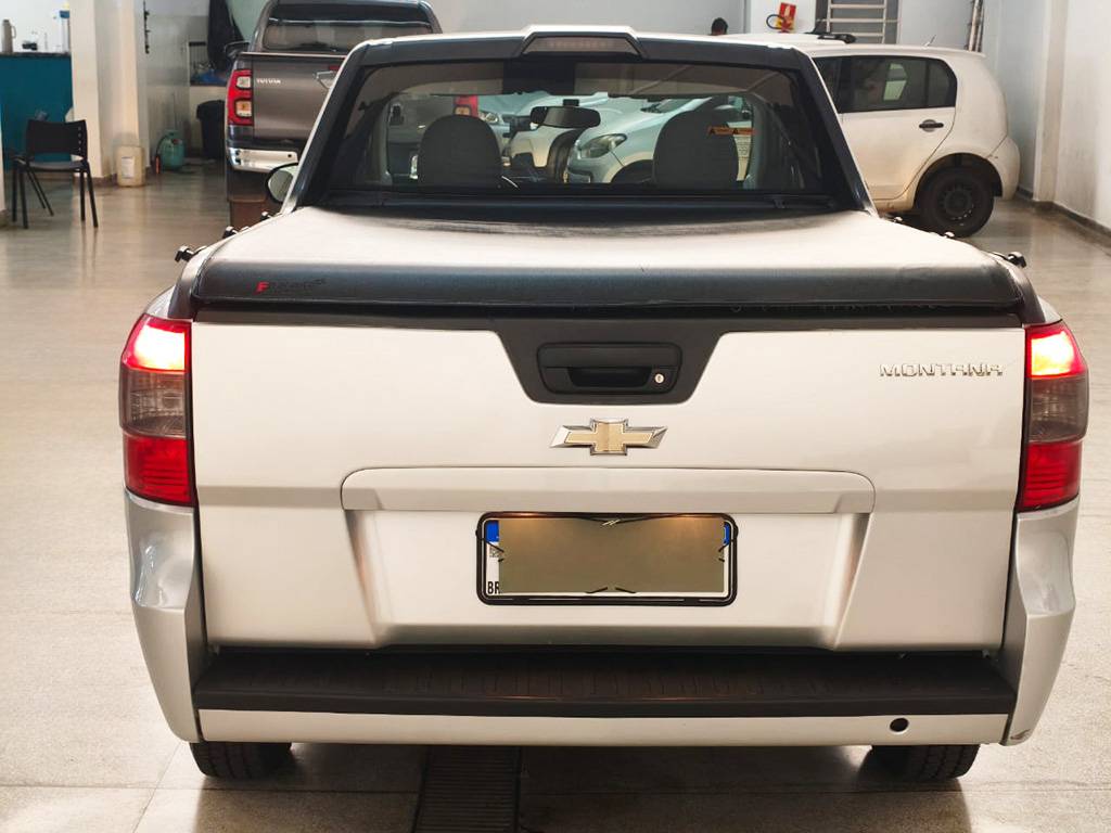 CHEVROLET MONTANA