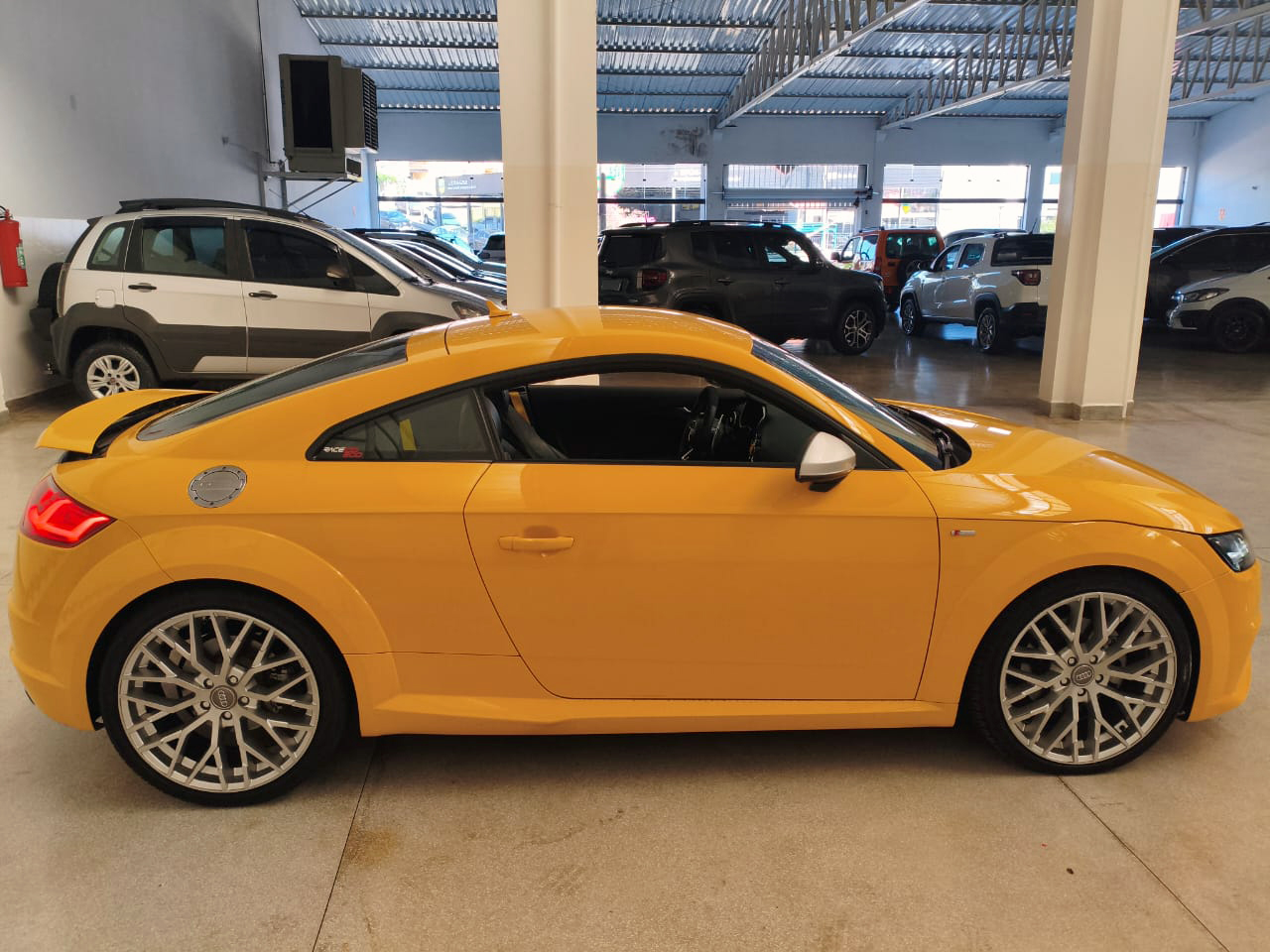 AUDI TTS