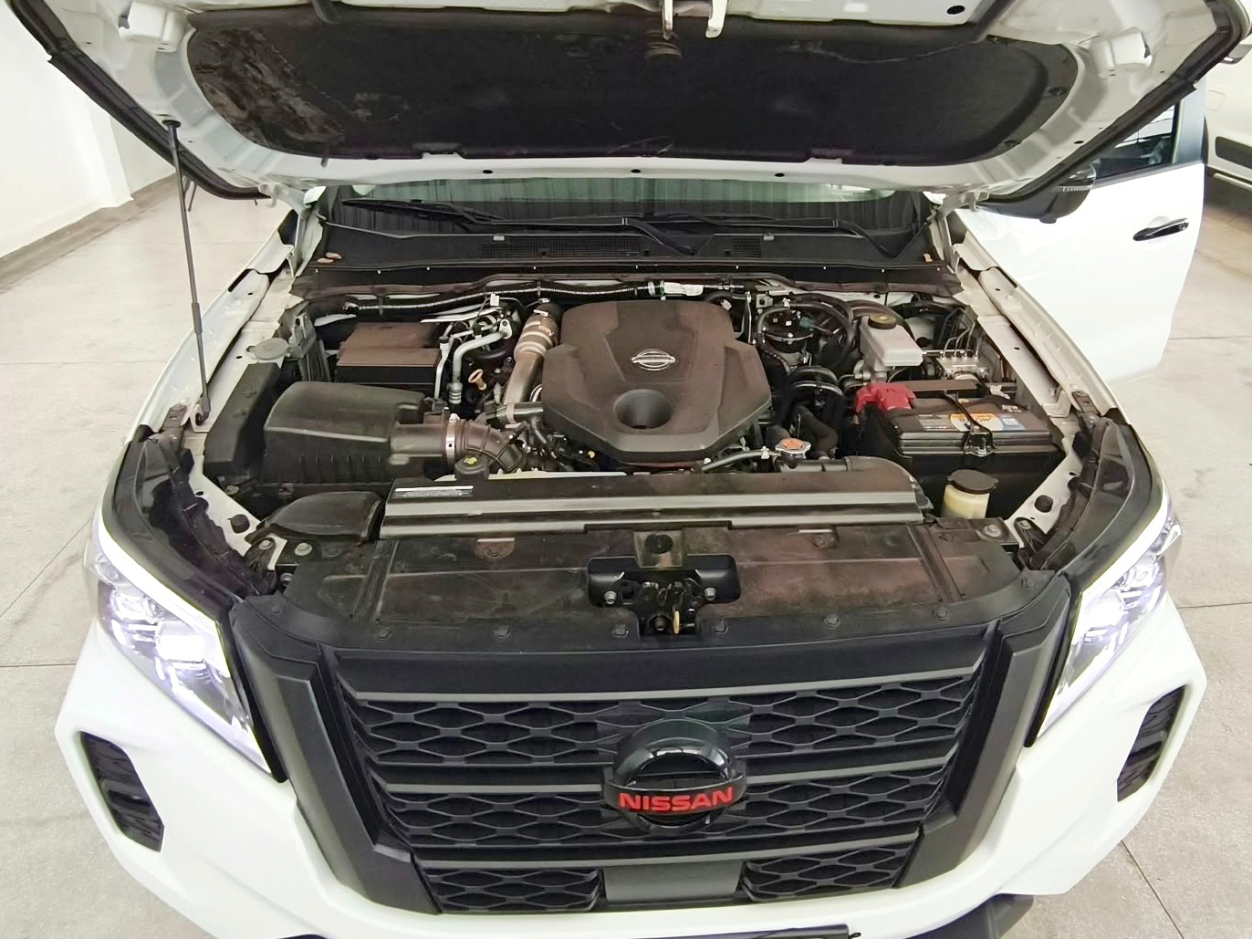 NISSAN FRONTIER