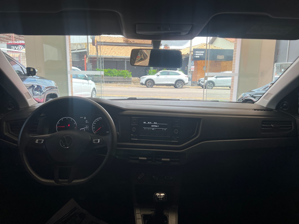 VOLKSWAGEN POLO 1.0 MPI TRACK