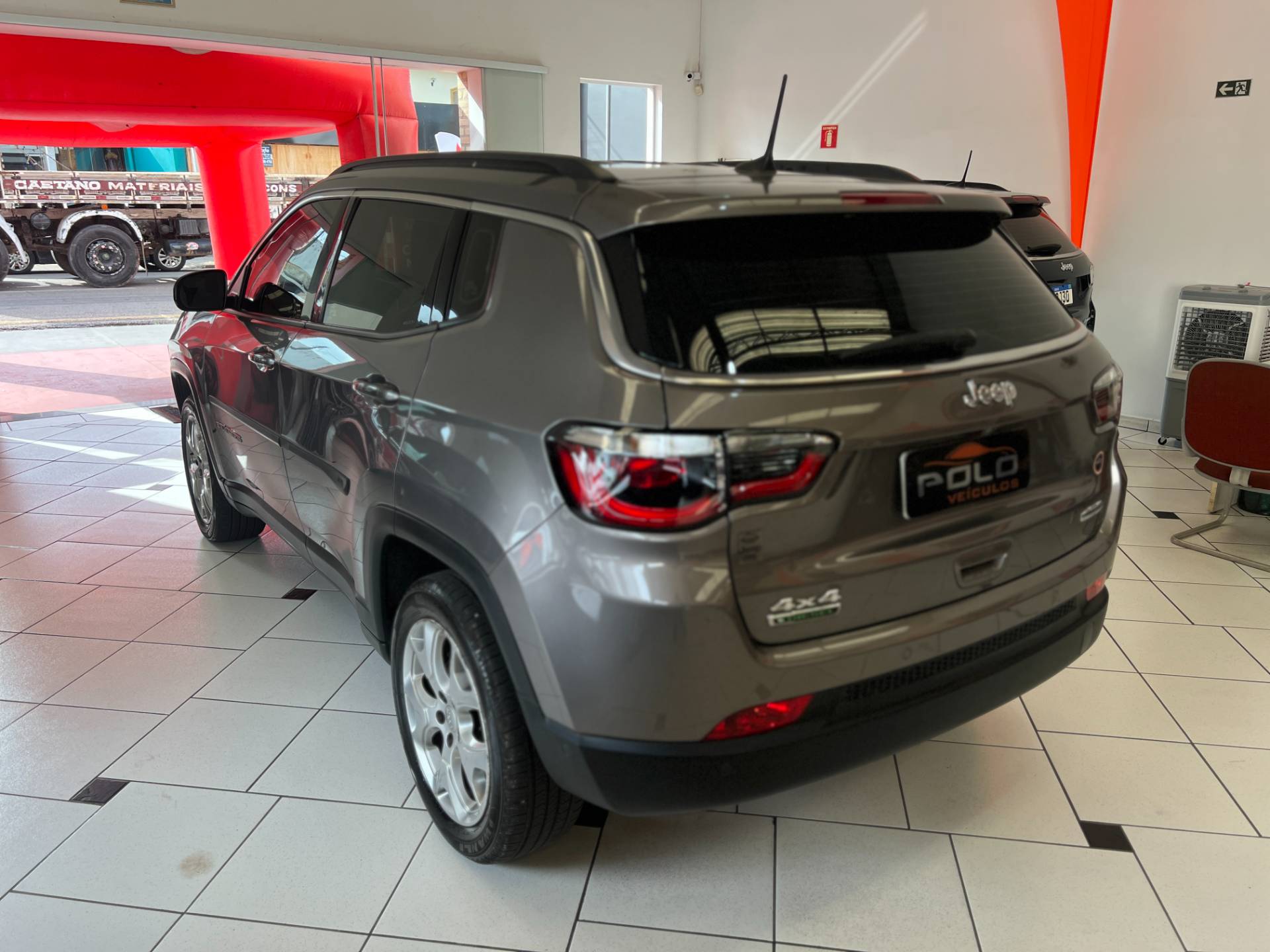 JEEP COMPASS
