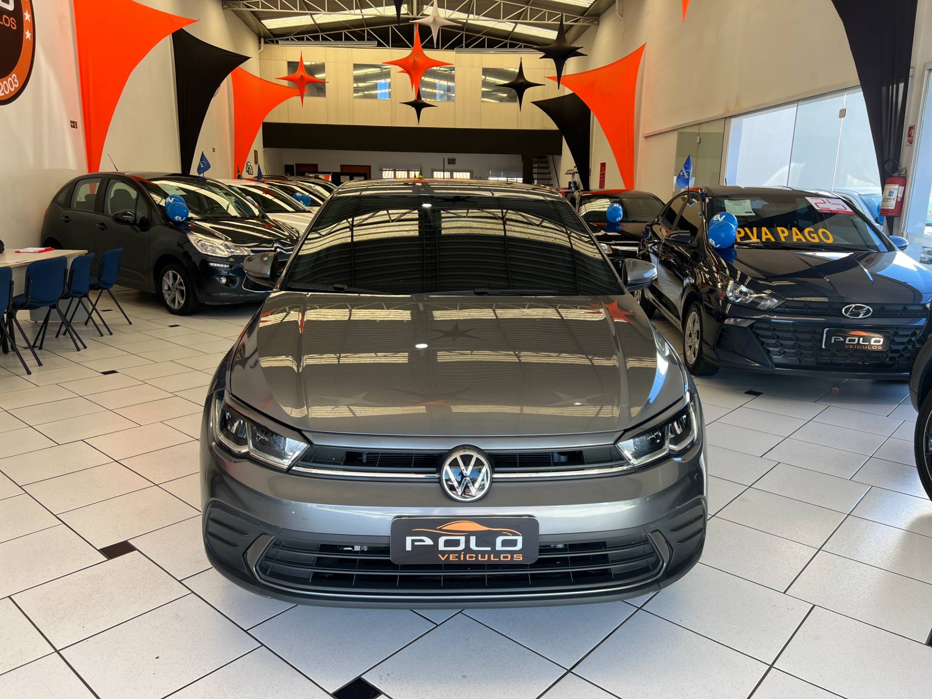VOLKSWAGEN POLO