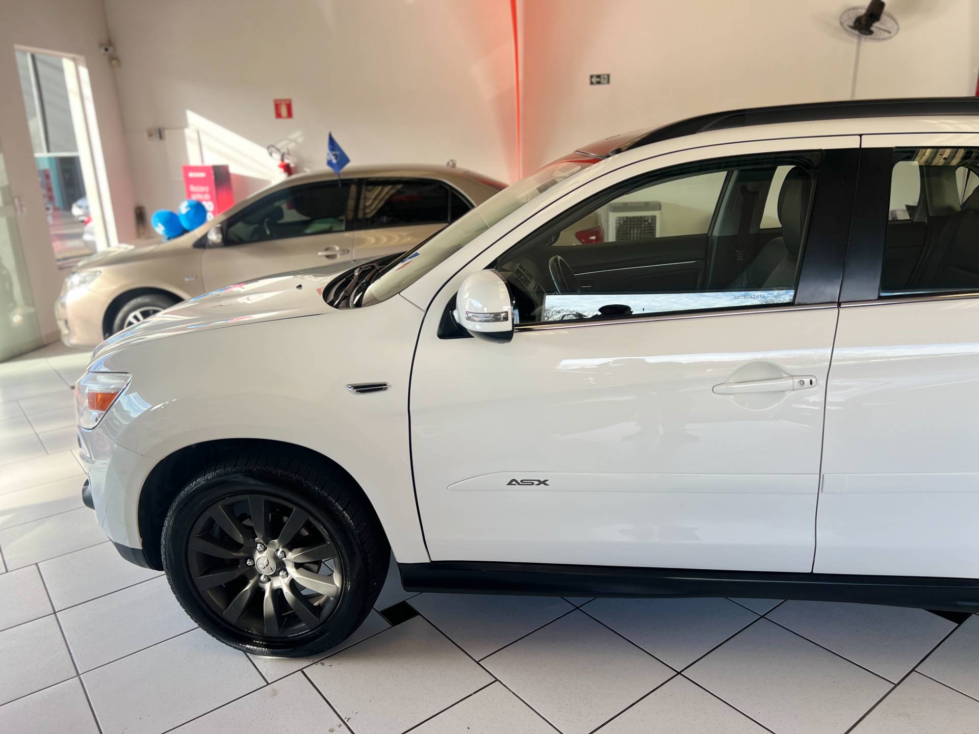 MITSUBISHI ASX