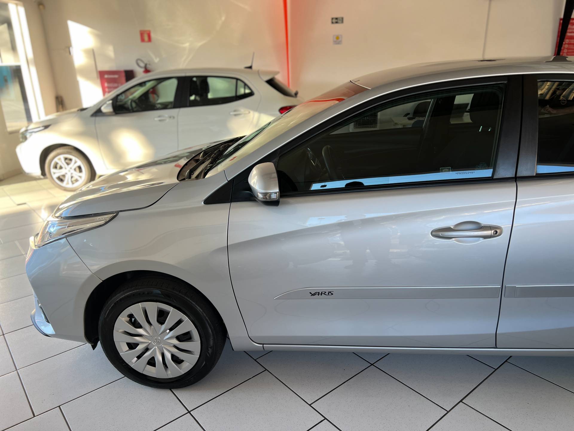 TOYOTA YARIS