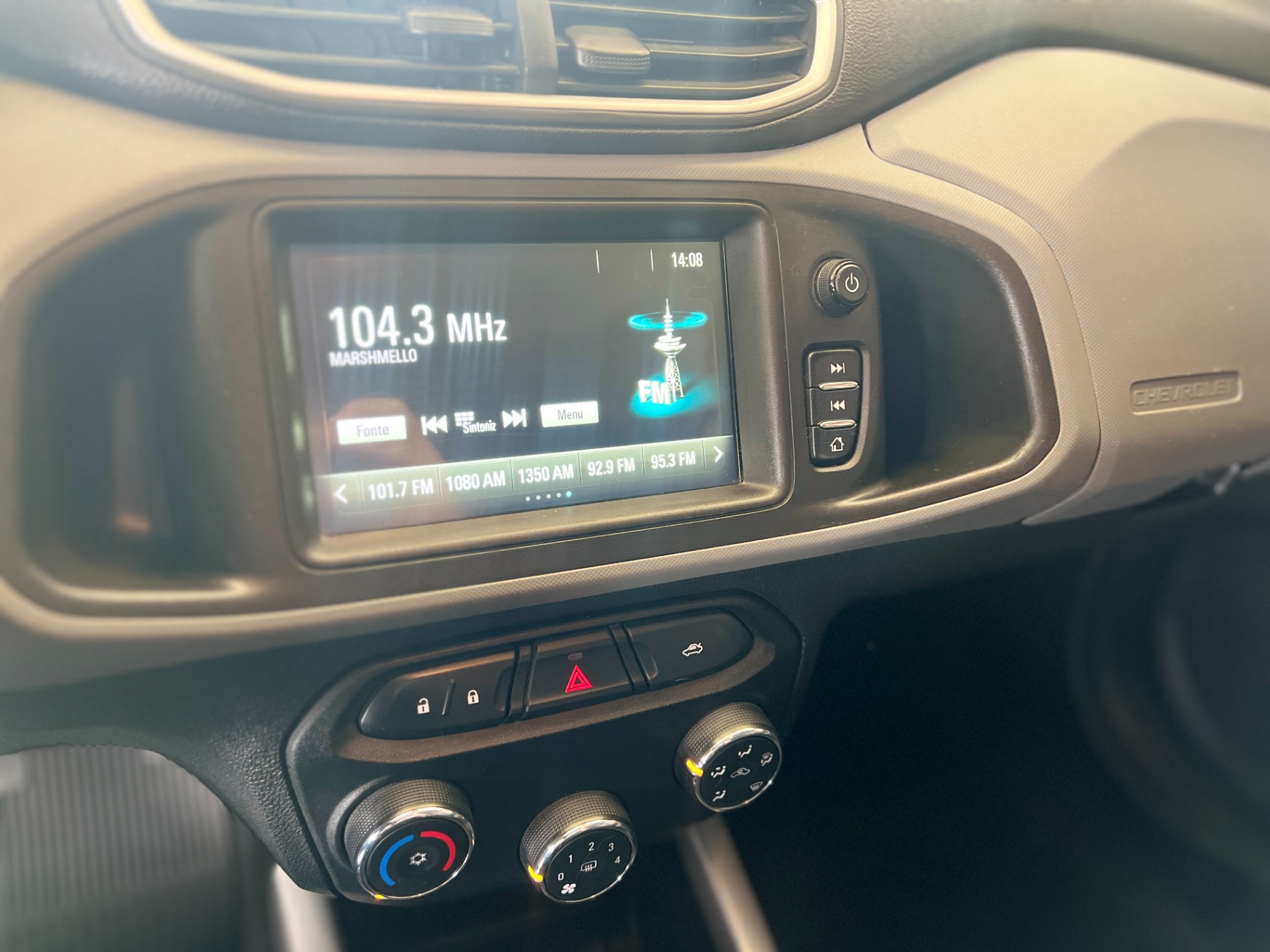 CHEVROLET ONIX