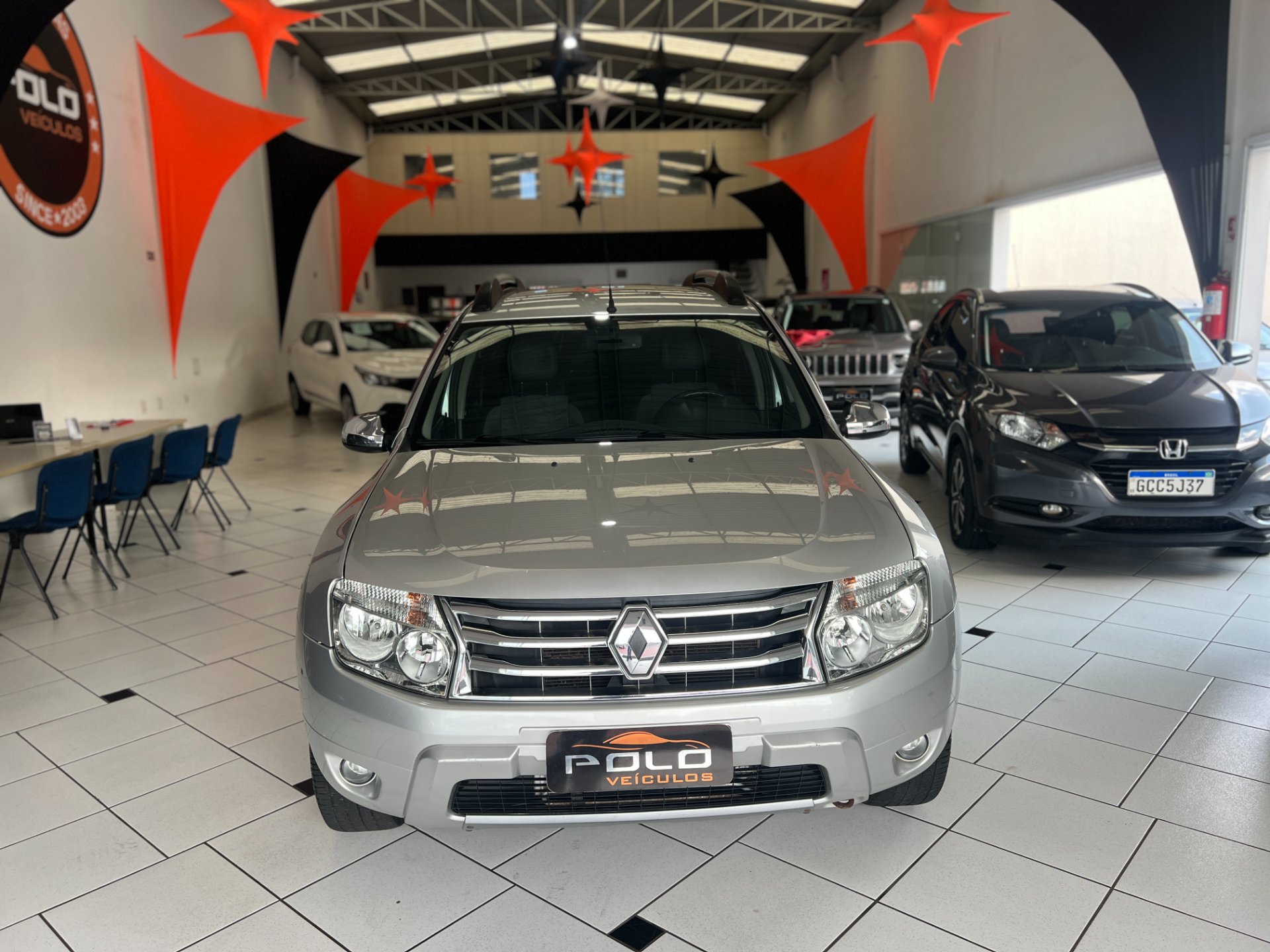 RENAULT DUSTER