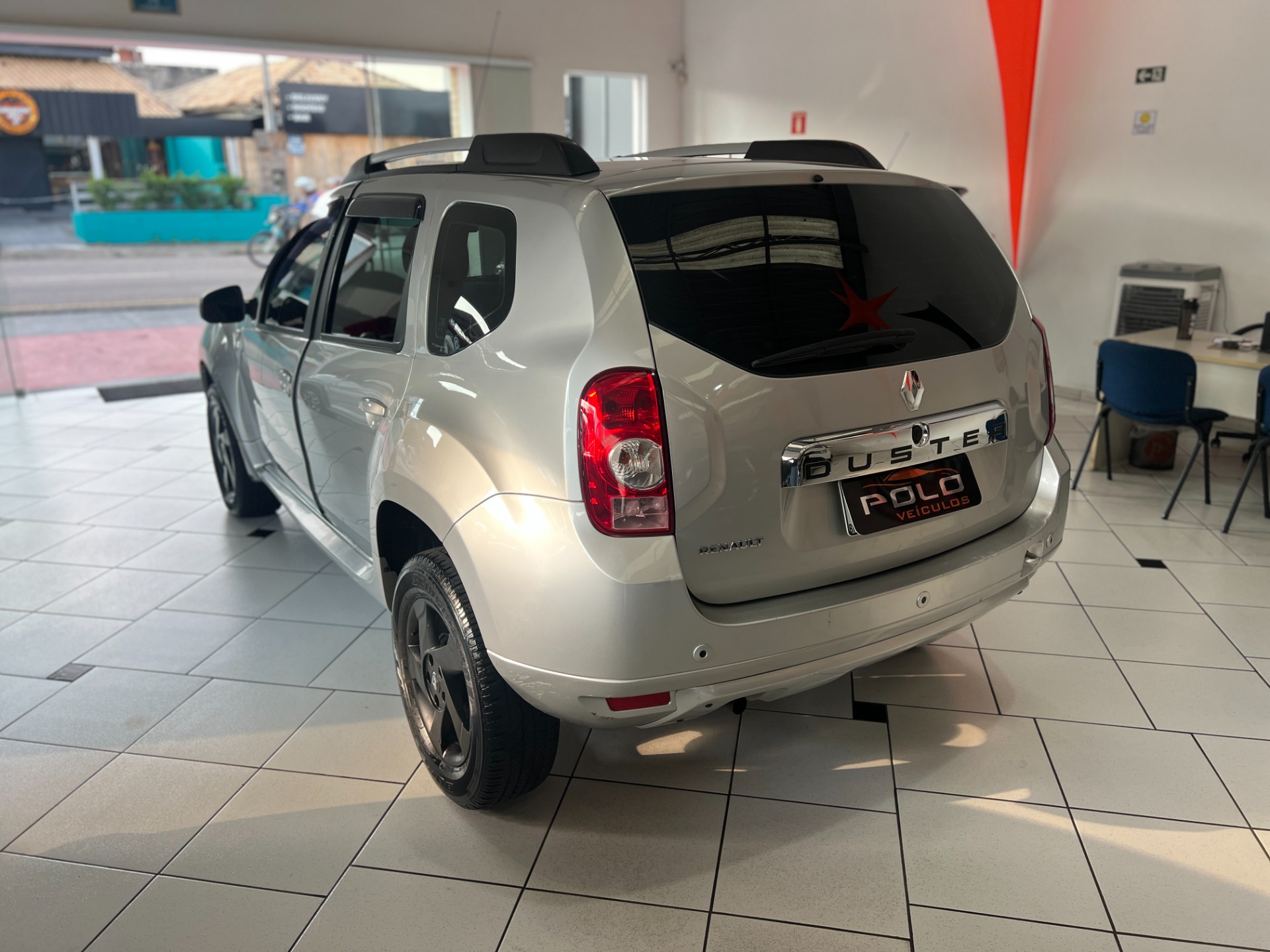 RENAULT DUSTER