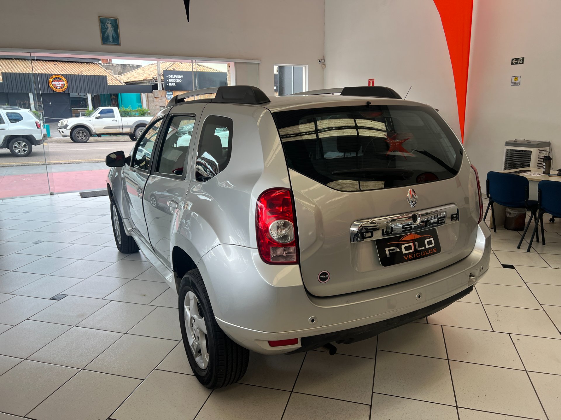 RENAULT DUSTER