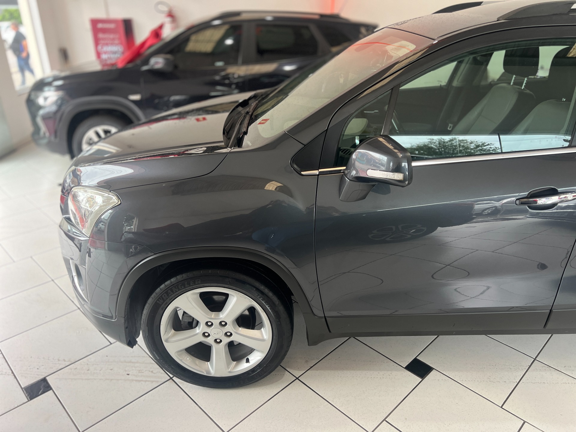 CHEVROLET TRACKER