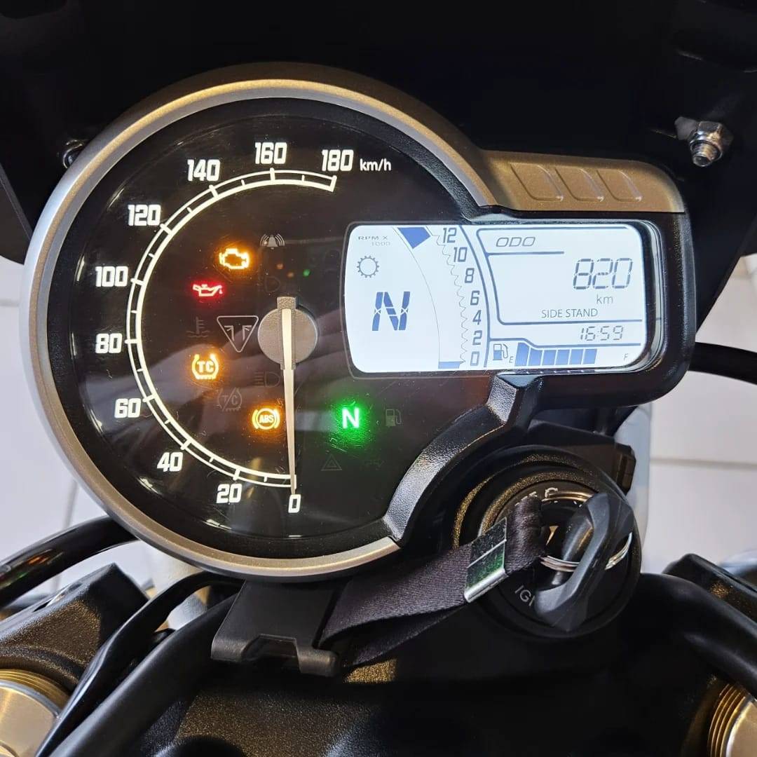 TRIUMPH SCRAMBLER