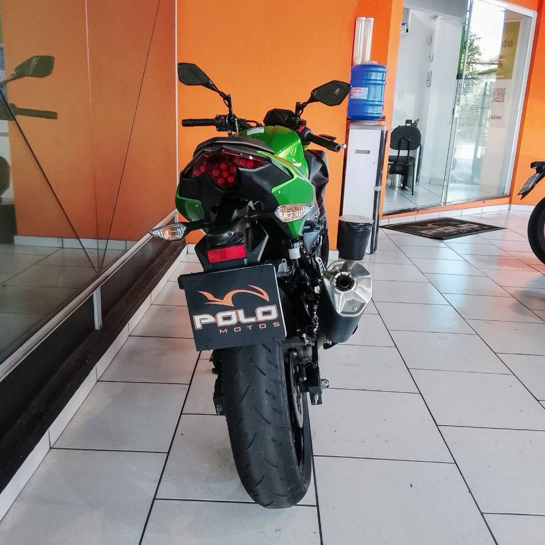 KAWASAKI Z500