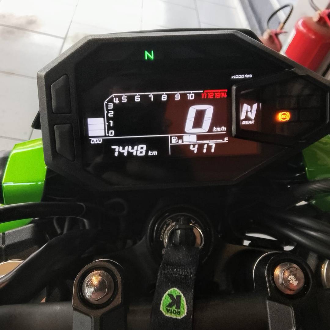 KAWASAKI Z500