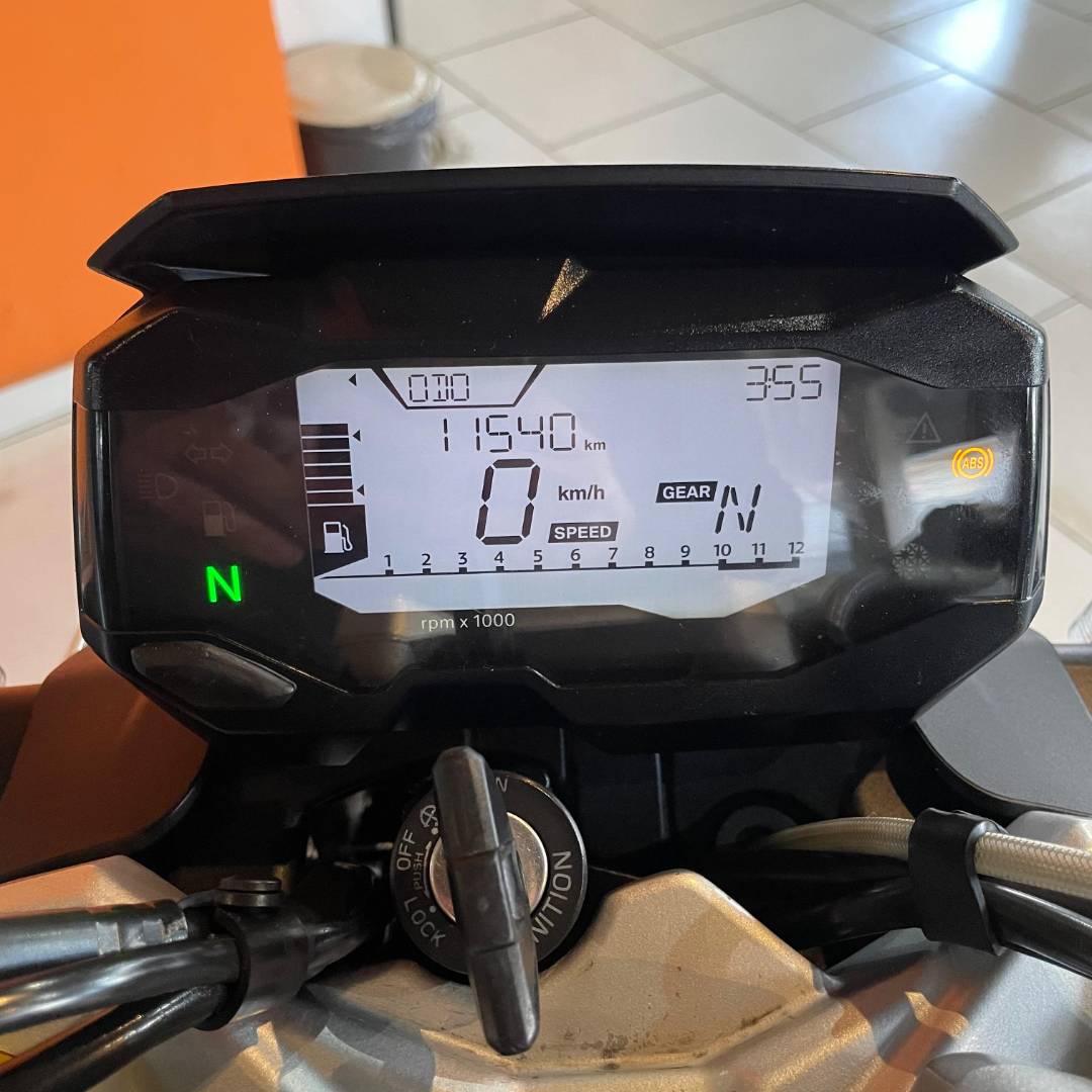 BMW G 310 R