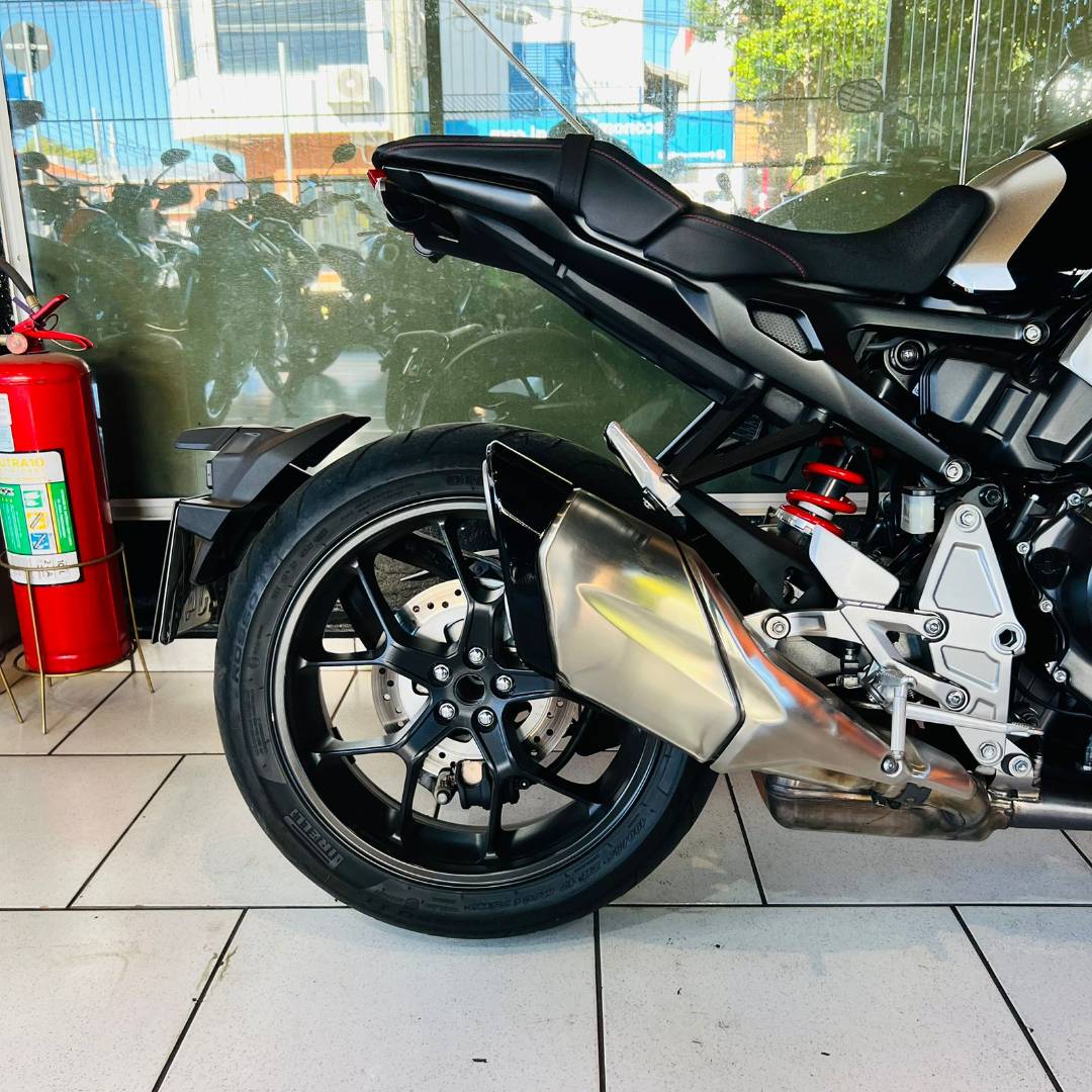 HONDA CB 1000R ABS